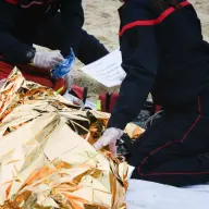 victime-avec-les-pompiers