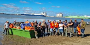 les chasseurs ont nettoyé l'estuaire de la Loire