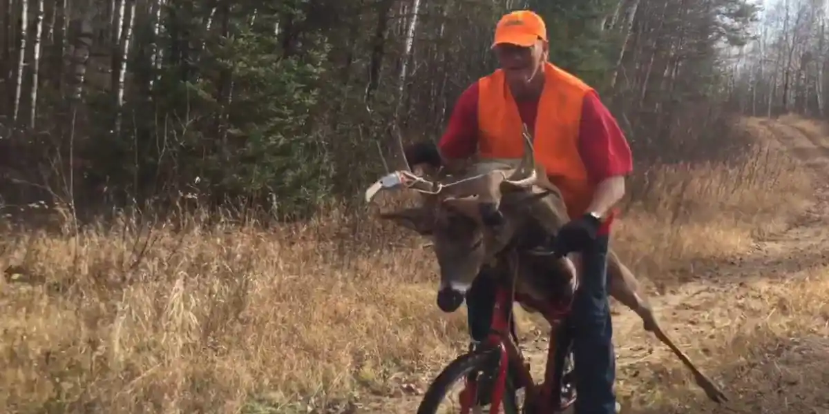 [Vidéo] Partir à la chasse en vélo pour revenir plus facilement du poste